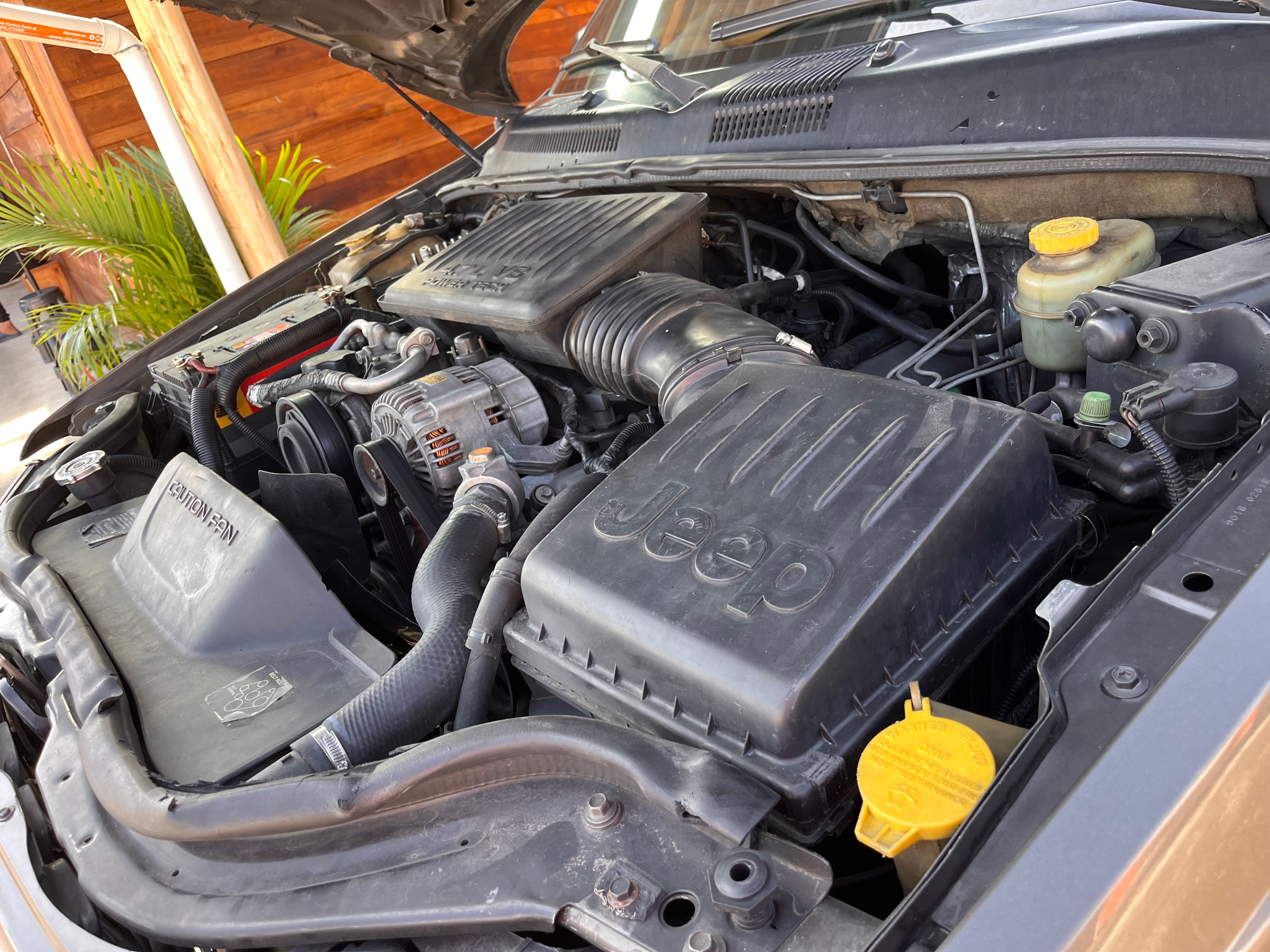 Grigio Jeep Grand Cherokee L Limited 2001